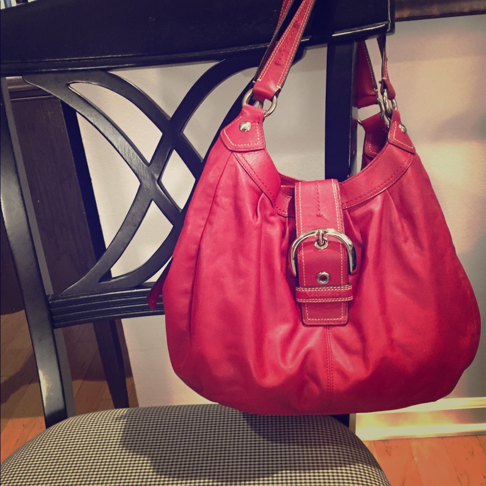 COACH HANDBAG Authentic
